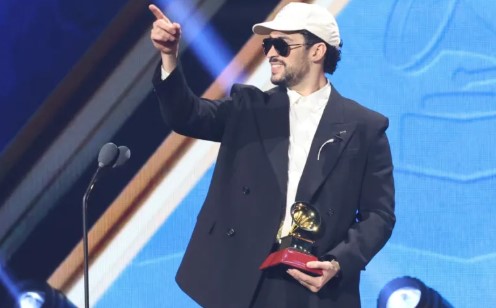 Bad Bunny arrasa en los Latin Grammys: se lleva cinco premios por ‘DtMF’, incluido Álbum del AñoBad Bunny arrasa en los Latin Grammys: se lleva cinco premios por ‘DtMF’, incluido Álbum del Año
