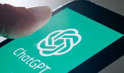 ChatGPT falla en resolver un problema matemático de Platón, según estudio de Cambridge