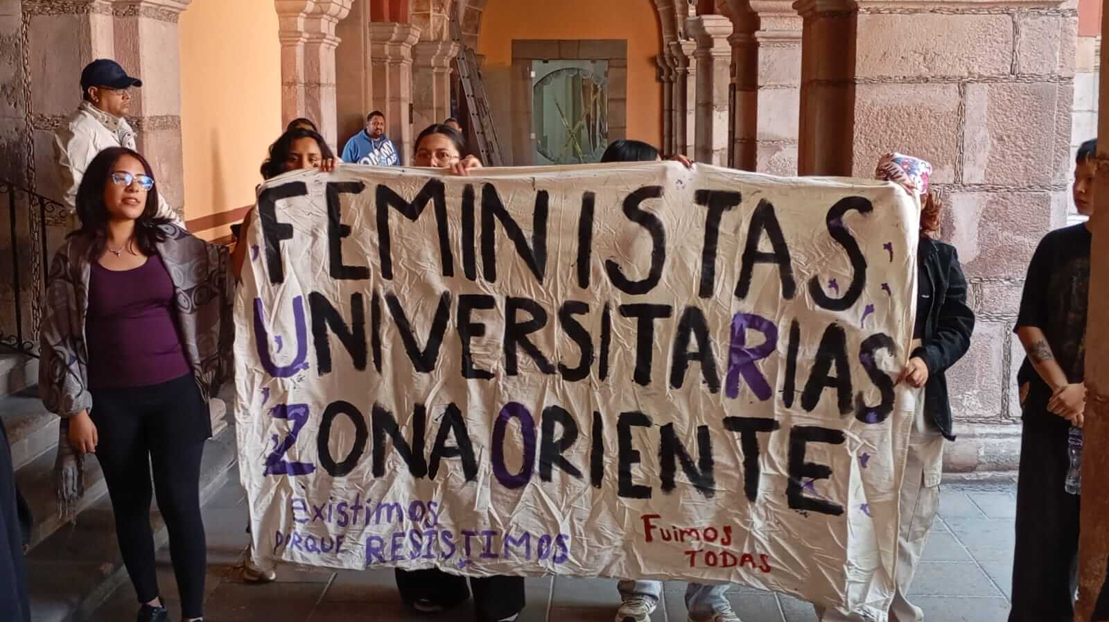 Estudiantes de Derecho acusan “simulación patriarcal” mientras el CDU frena elección y regresa la terna