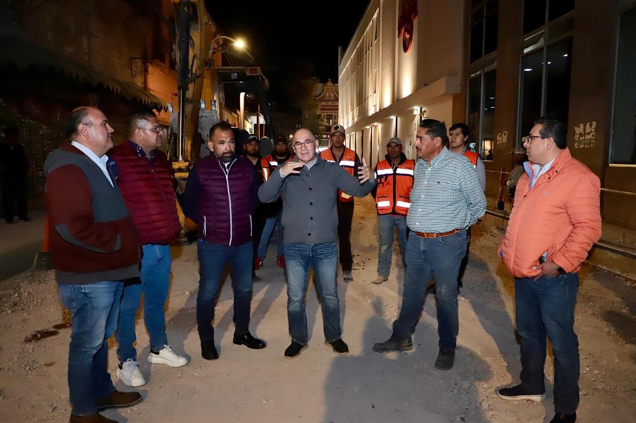 Avanza en tiempo y forma regeneración de Julián de los Reyes: Alcalde Enrique Galindo