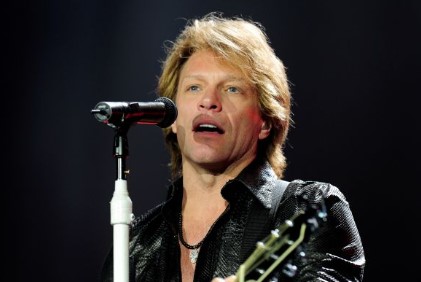 Jon Bon Jovi anuncia su regreso a los escenarios tras una dura batalla vocal