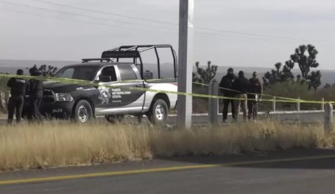 Siete cuerpos, cuatro policías detenidos y dos versiones: la frontera SLP–Zacatecas estalla en contradicciones