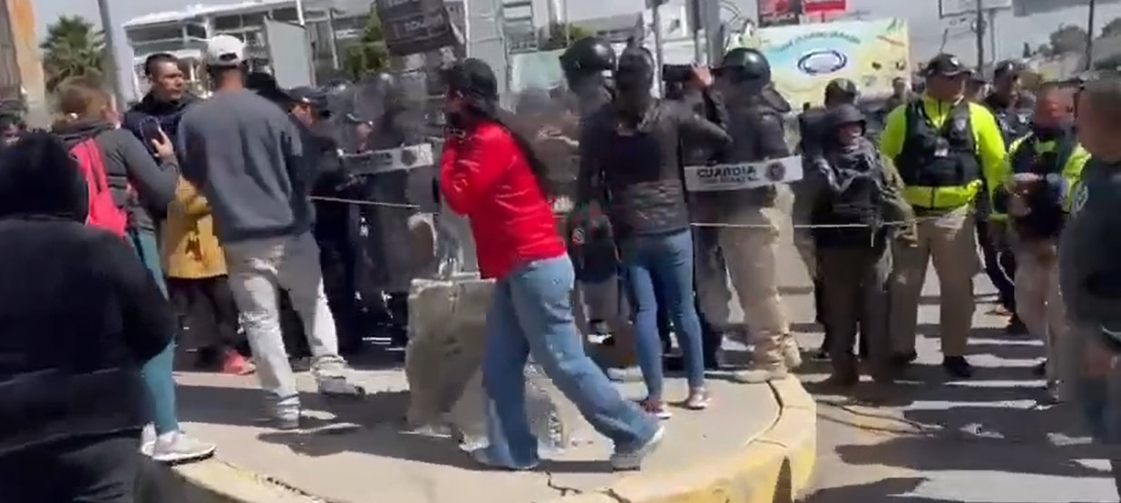 Operativo conjunto de fuerzas estatales y municipales liberan la glorieta del Real Inn