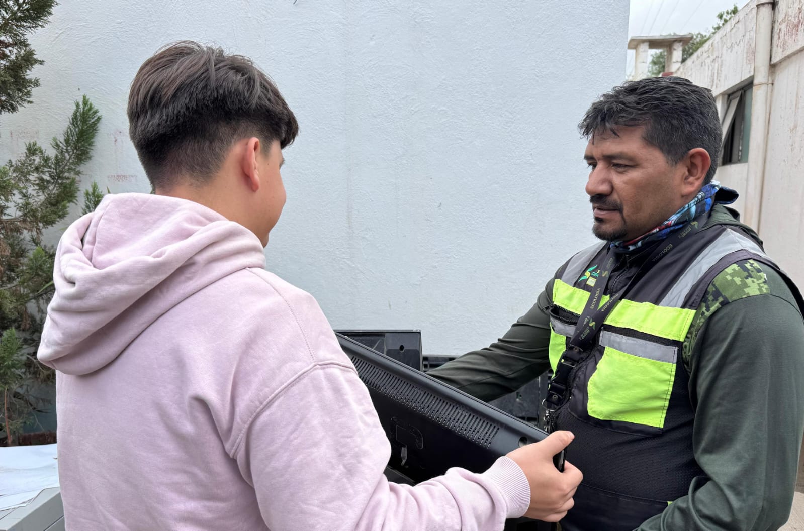 Ayuntamiento de Soledad promueve disposición responsable de basura electrónica