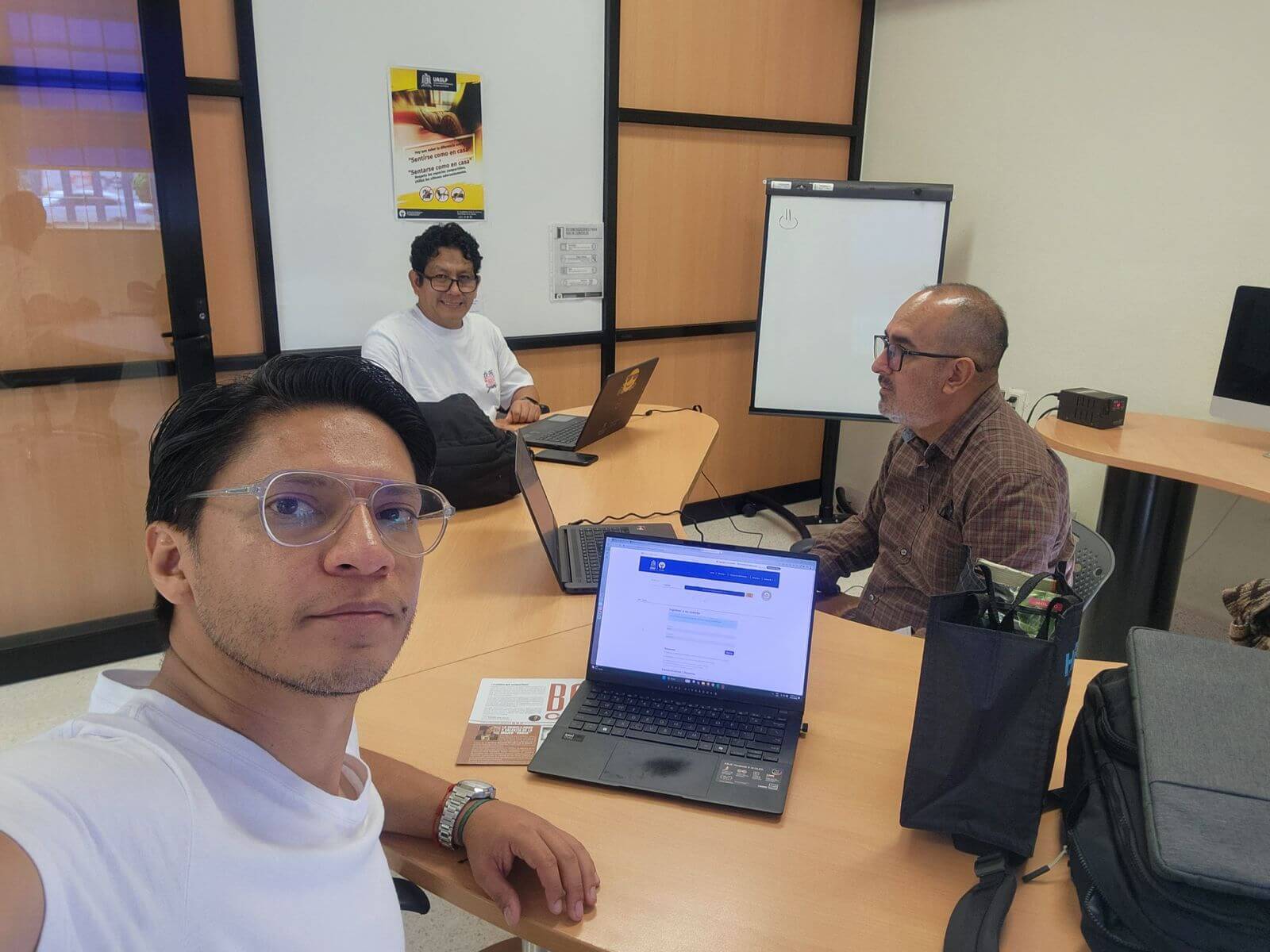 FCC-UASLP anuncia segunda edición del curso sobre investigación y etnografía digital para enero de 2026