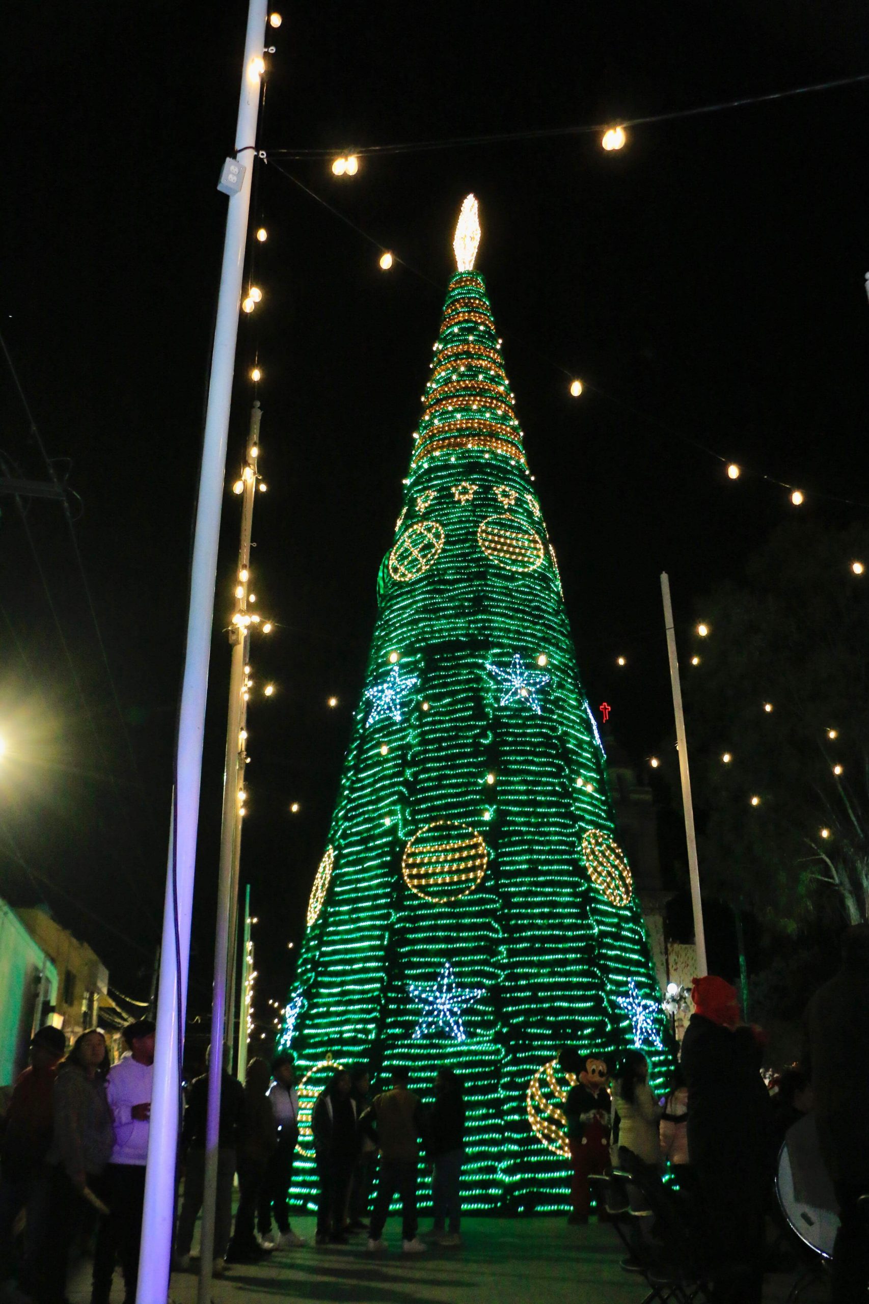 Villa de Pozos da la bienvenida a la navidad