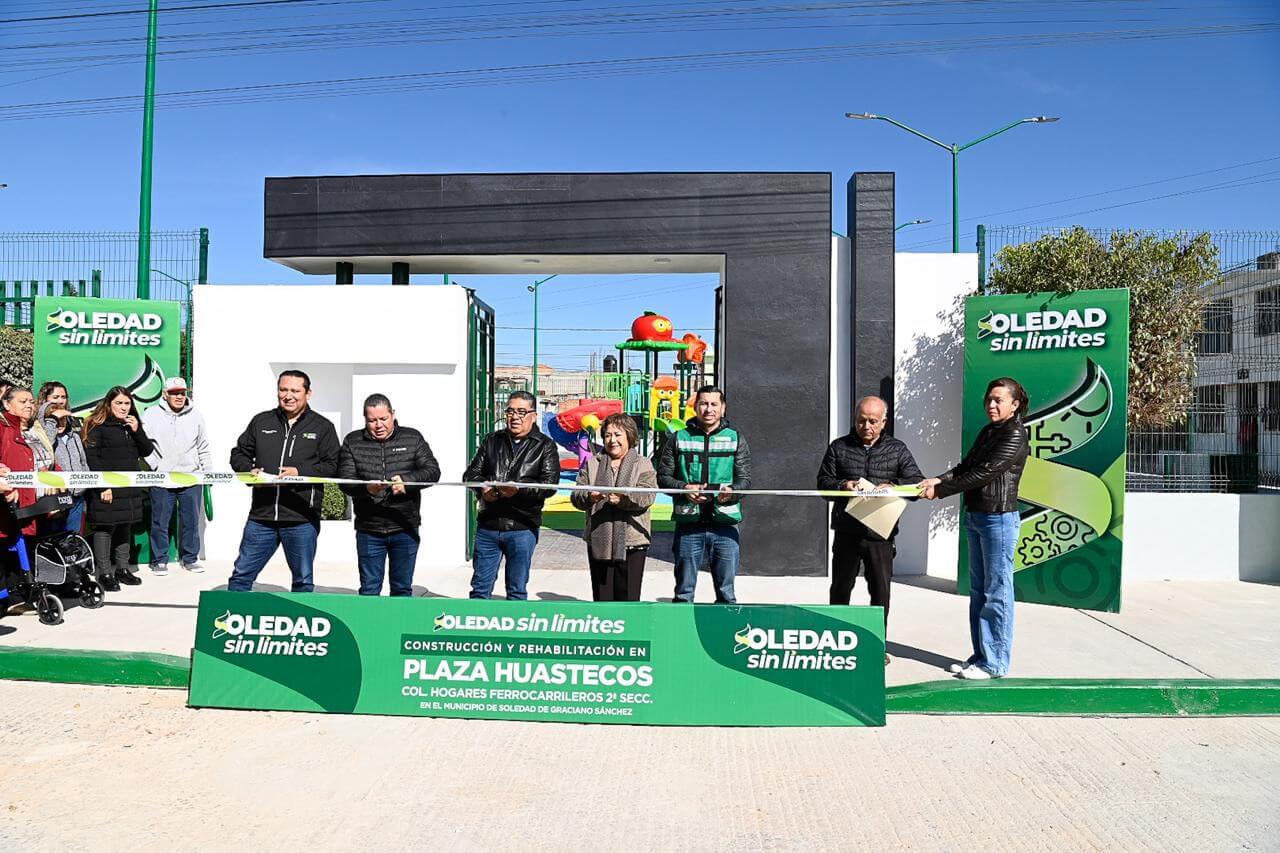 Juan Manuel Navarro transforma colonia hogares ferrocarrileros con parque urbano