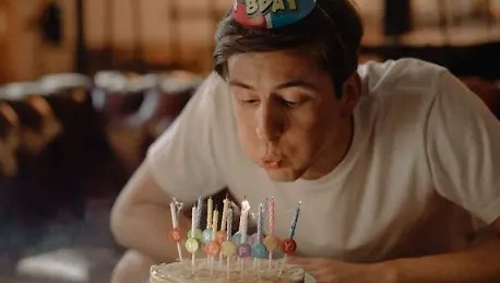 Proponen descanso o pago doble en cumpleaños para trabajadores