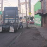 Guardia civil municipal de Villa de Pozos recupera tractocamión robado en carretera 57