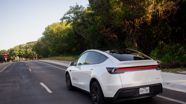 El mito de la seguridad al volante: Los robotaxis de Tesla registran cuatro veces más accidentes que los humanos
