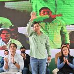 Ricardo Gallardo enchula la colonia San Luis Rey