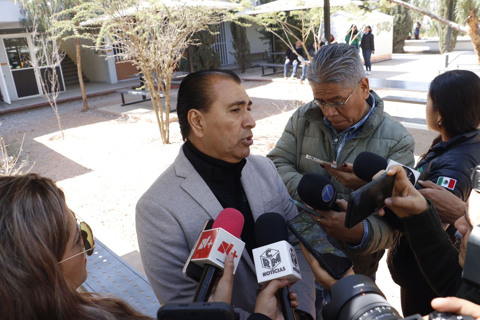 Gobierno estatal asegura operación regular en escuelas