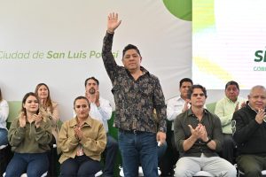 Ricardo Gallardo entre los tres mejores gobernadores de México
