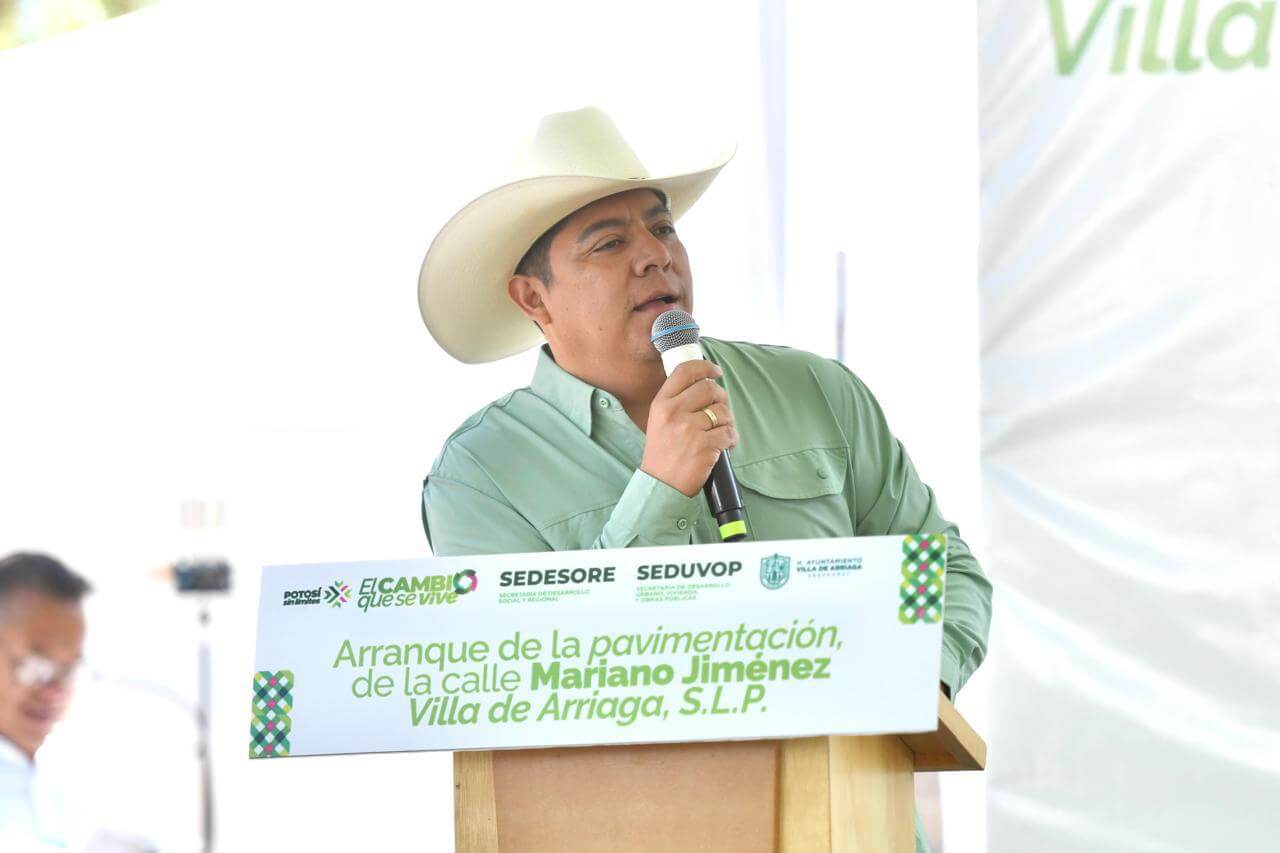 Ricardo Gallardo lleva modernización y desarrollo social a Villa de Arriaga