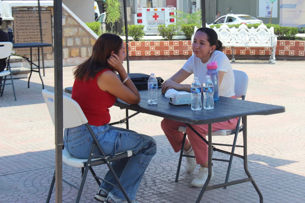 Gobierno estatal acerca servicios de orientación psicológica a la huasteca