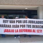 Jubilados de la CFE se plantan en SLP: advierten recorte brutal a pensiones por reforma al artículo 127