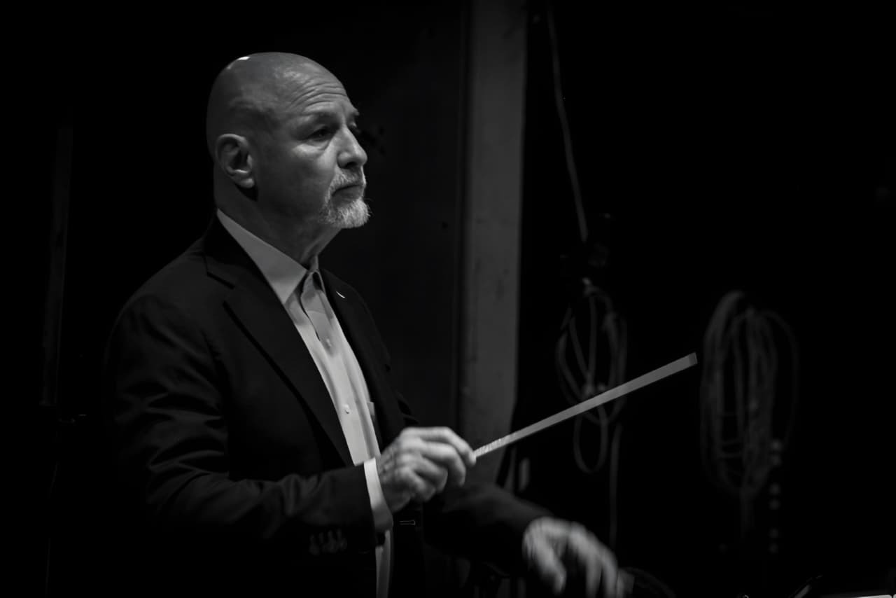 Orquesta Sinfónica de San Luis potosí en concierto para festejar a  maestras y  maestros