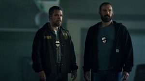 Policías de Miami demandan a la productora de Ben Affleck y Matt Damon por difamación en el filme ‘The Rip’