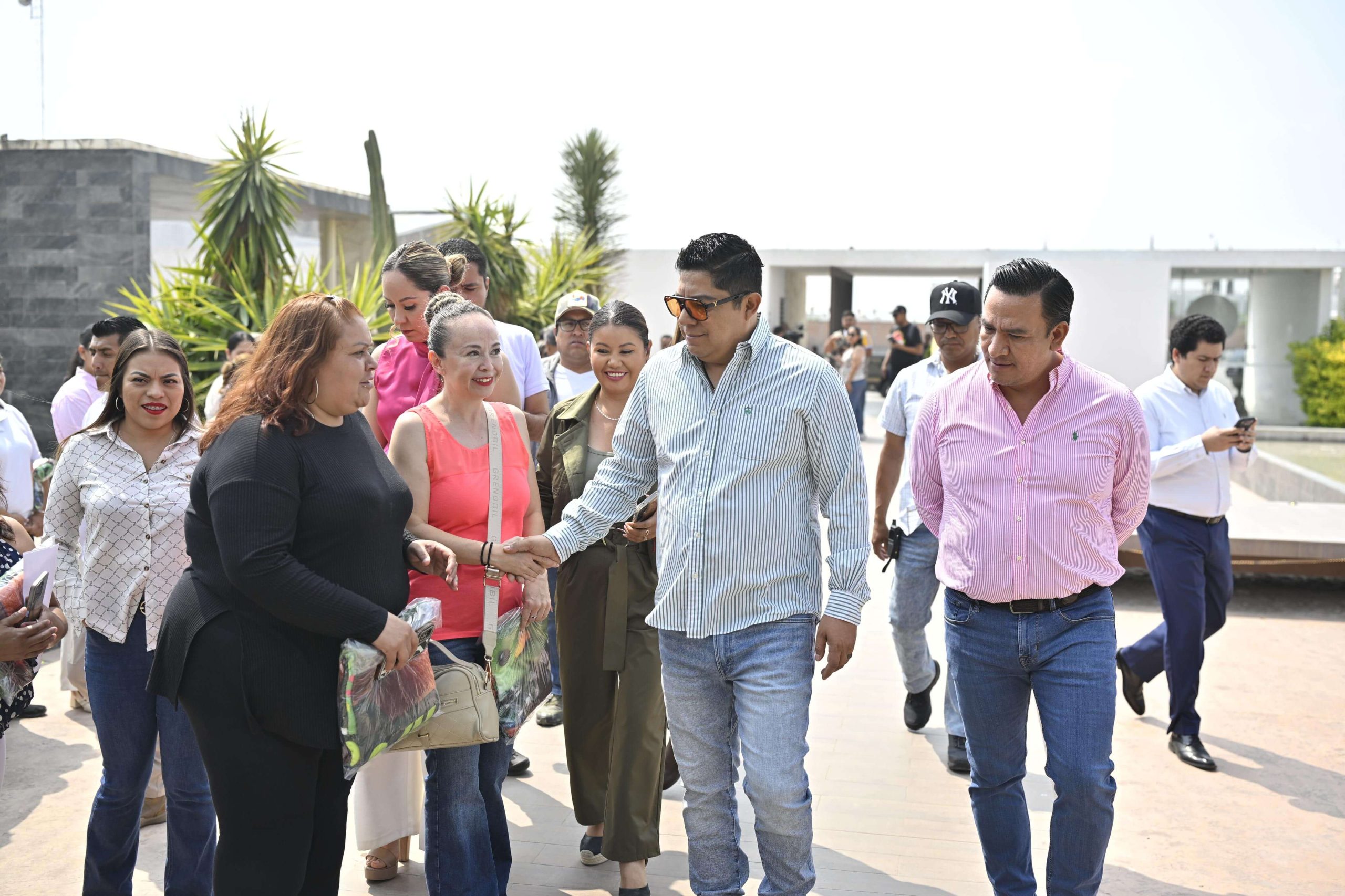 Ricardo Gallardo garantiza apoyo alimentario a mujeres de Mexquitic de Carmona