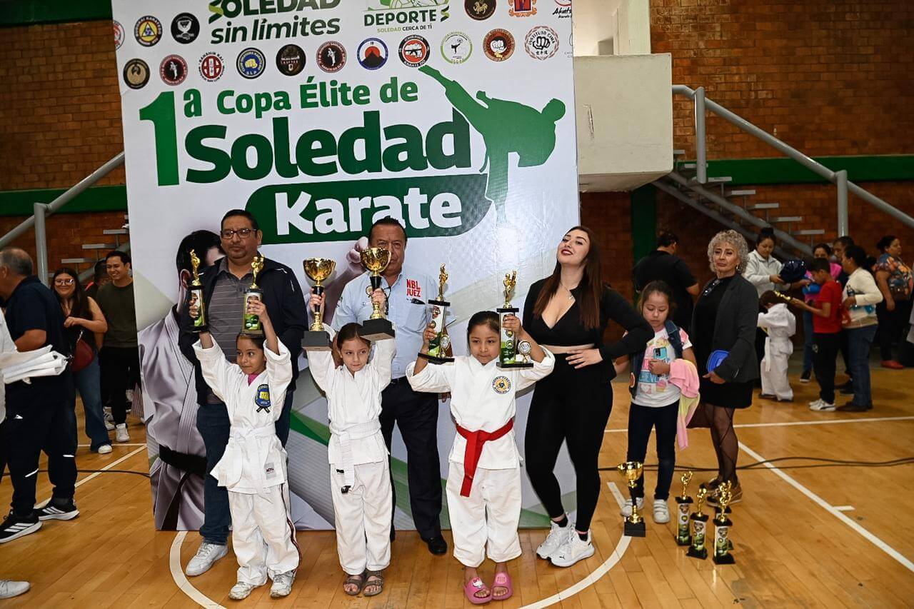 Soledad de G. S. Alberga primera copa élite de karate con más de 300 participantes infantiles