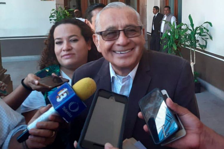Stevens Amaro: Acusado de robar millones y anda en libertad pero no se puede acercar a SEDUVOP, confirma fiscalía