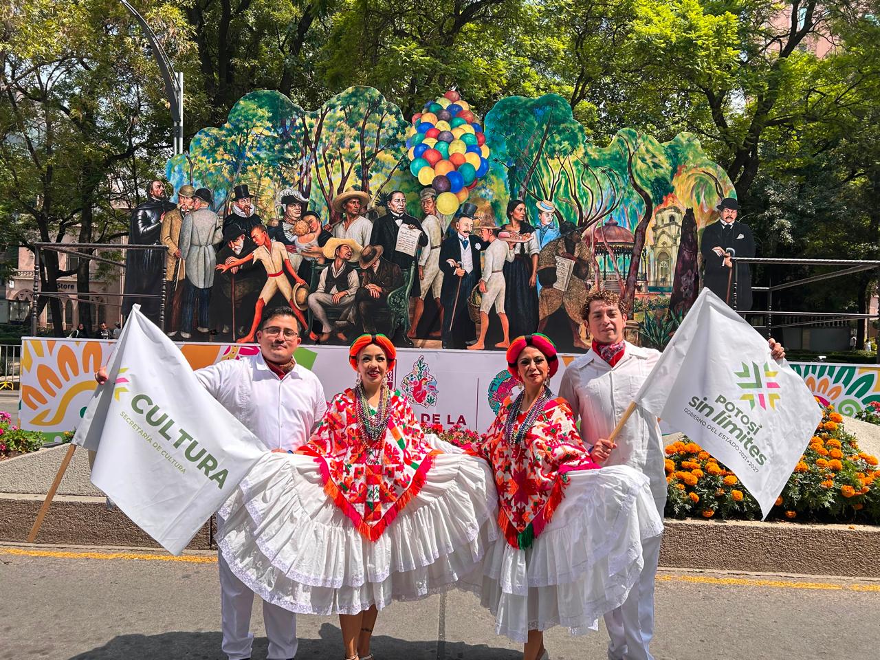 Cultura potosina brilla en desfile nacional