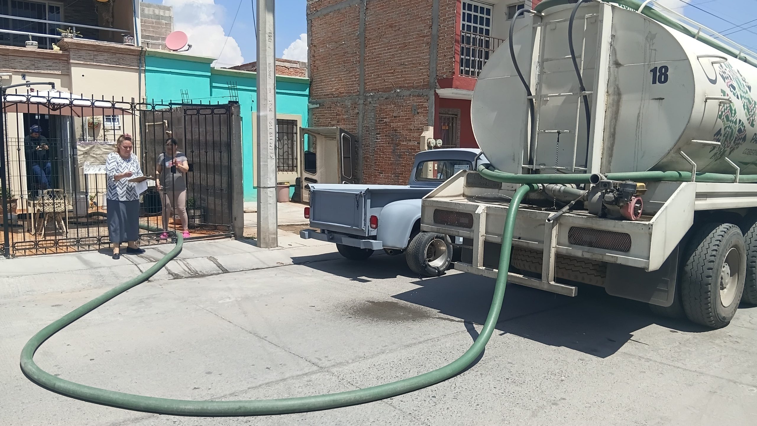 Gobierno estatal garantiza suministro de agua con más de 29 millones de litros en mayo