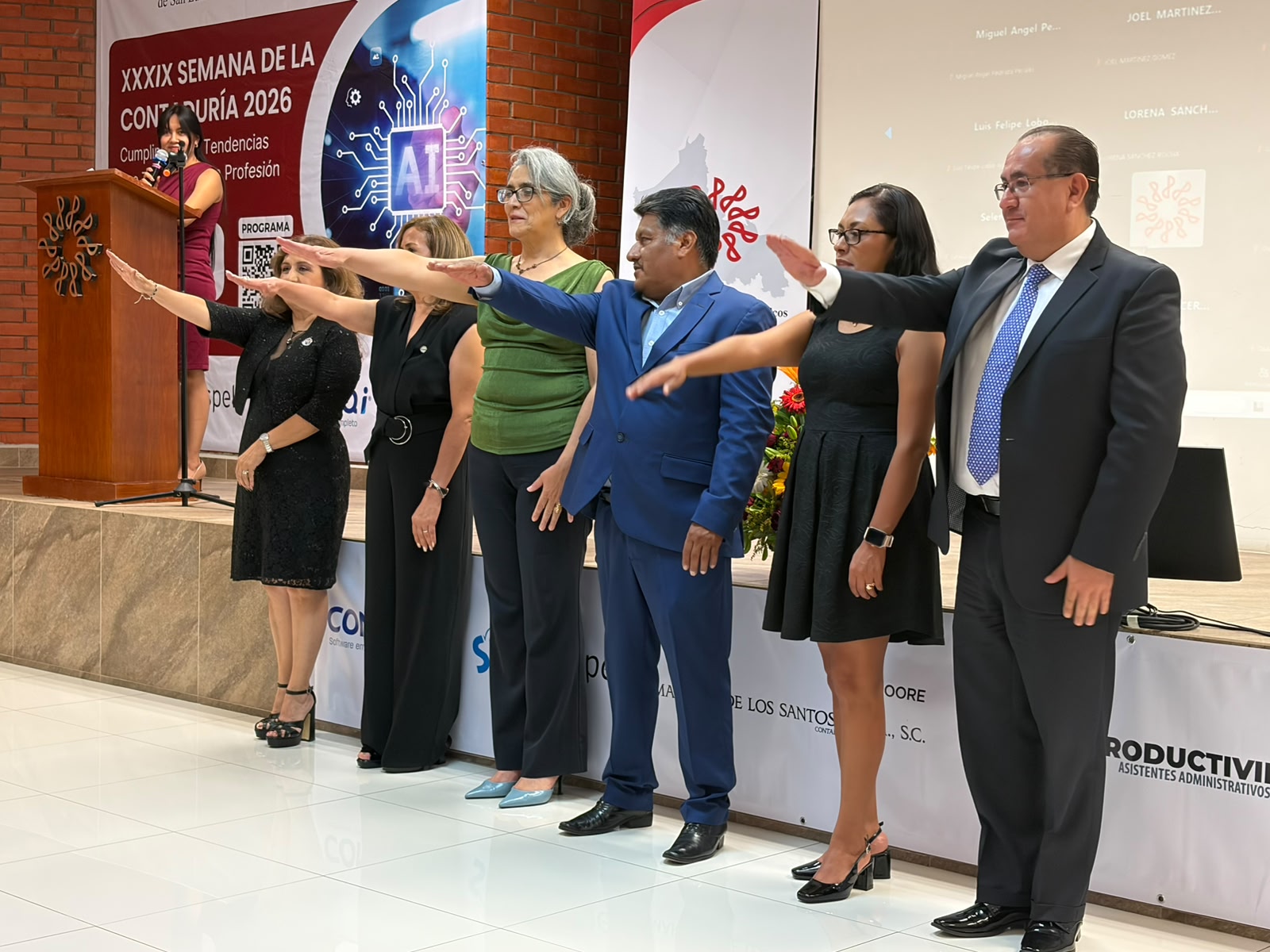Comunicación efectiva, clave para liderazgo y éxito profesional: Toastmasters