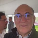 Galindo recomienda no ir a Bocanegra… mientras la policía observa desde la periferia