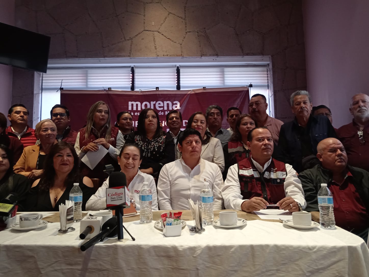 ¡Morena se le voltea a Rita Ozalia! Fundadores cierran filas con Zumaya y exhiben la primera gran rebelión rumbo al 2027