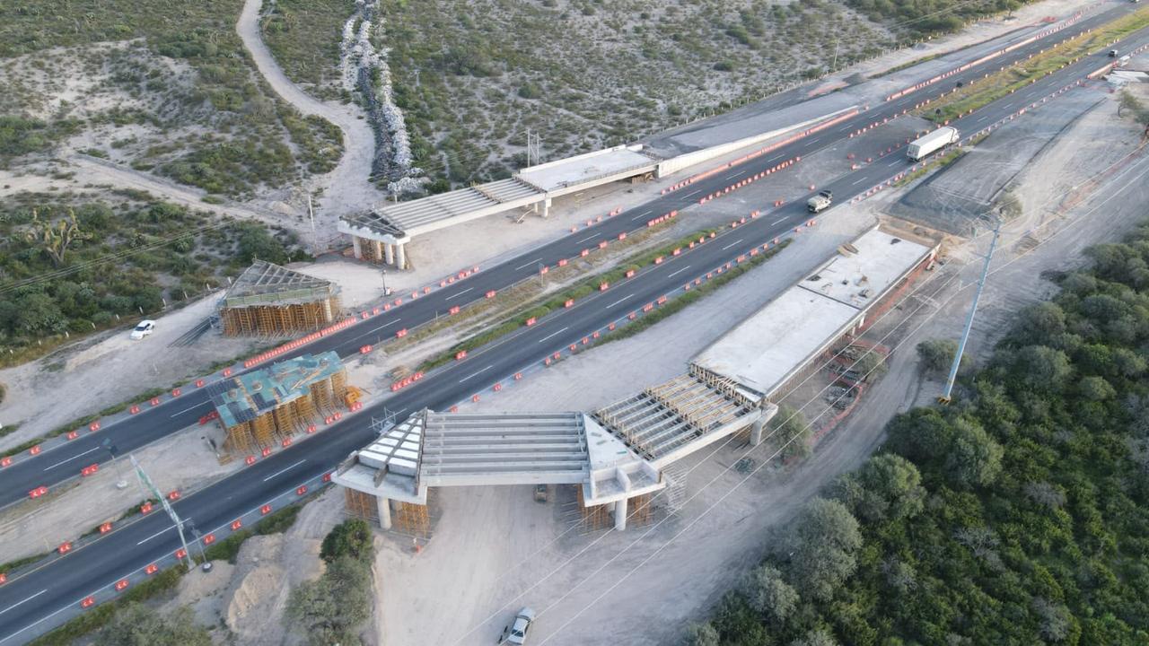 Gobierno del estado construye el mayor corredor carretero de México