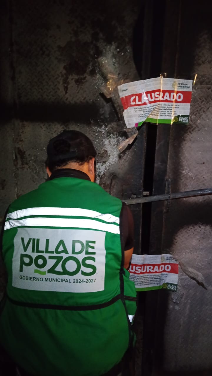 Villa de Pozos clausura tiradero clandestino