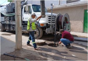Villa de Pozos incrementa acciones de desazolve de drenajes ante temporada de lluvias