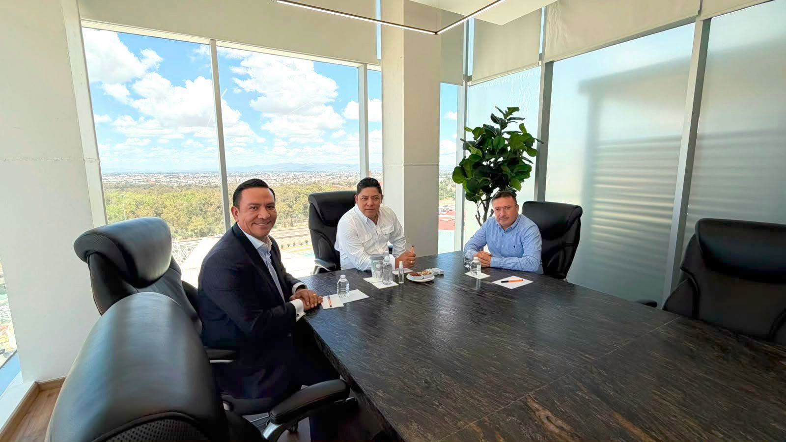 Ricardo Gallardo ampliará los apoyos sociales en MoctezumaRicardo Gallardo ampliará los apoyos sociales en Moctezuma