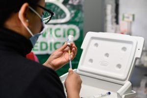 Ayuntamiento de Soledad inicia campaña de vacunación contra el VPH en escuelas primarias