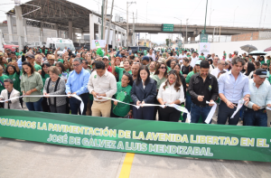 Navarro destaca avance de pavimentación metropolitana de Av. camino al Ejido la Libertad 